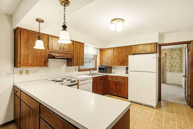 $315,000 | 620 East Minges Road, Battle Creek, MI 49015