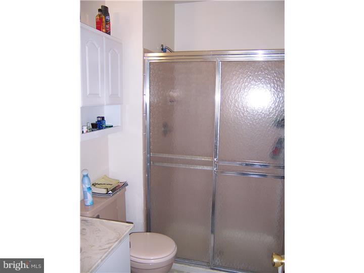 1148 Bartlett Road, Unit 112 Chesterbrook, PA 19087 - Photo 14 of 25 Bathroom