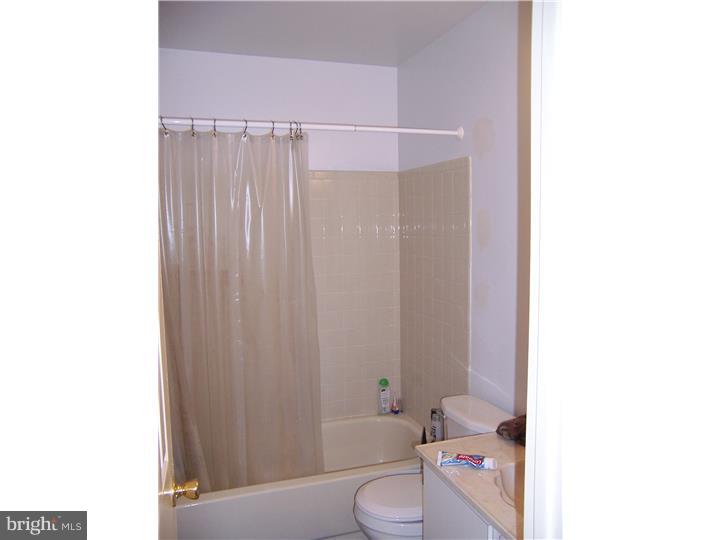 1148 Bartlett Road, Unit 112 Chesterbrook, PA 19087 - Photo 18 of 25 Bathroom