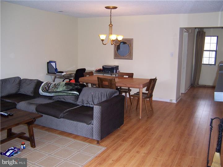 1148 Bartlett Road, Unit 112 Chesterbrook, PA 19087 - Photo 8 of 25 Great Room
