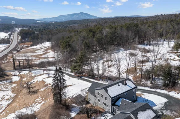 $1,342,500 | 846 Highway 12A, Plainfield, NH 03781
