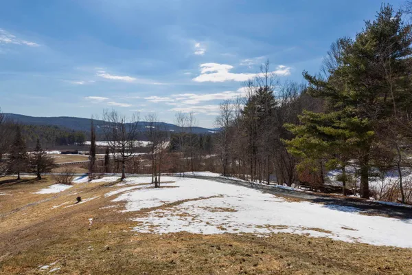 $1,342,500 | 846 Highway 12A, Plainfield, NH 03781