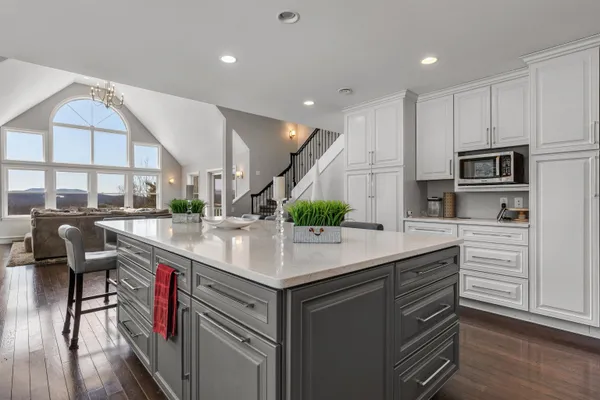 $1,342,500 | 846 Highway 12A, Plainfield, NH 03781