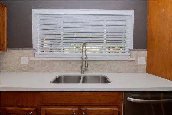 $1,850 | 7 Woody Creek Drive, Unit A, Conroe, TX 77301