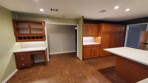 $1,850 | 7 Woody Creek Drive, Unit A, Conroe, TX 77301