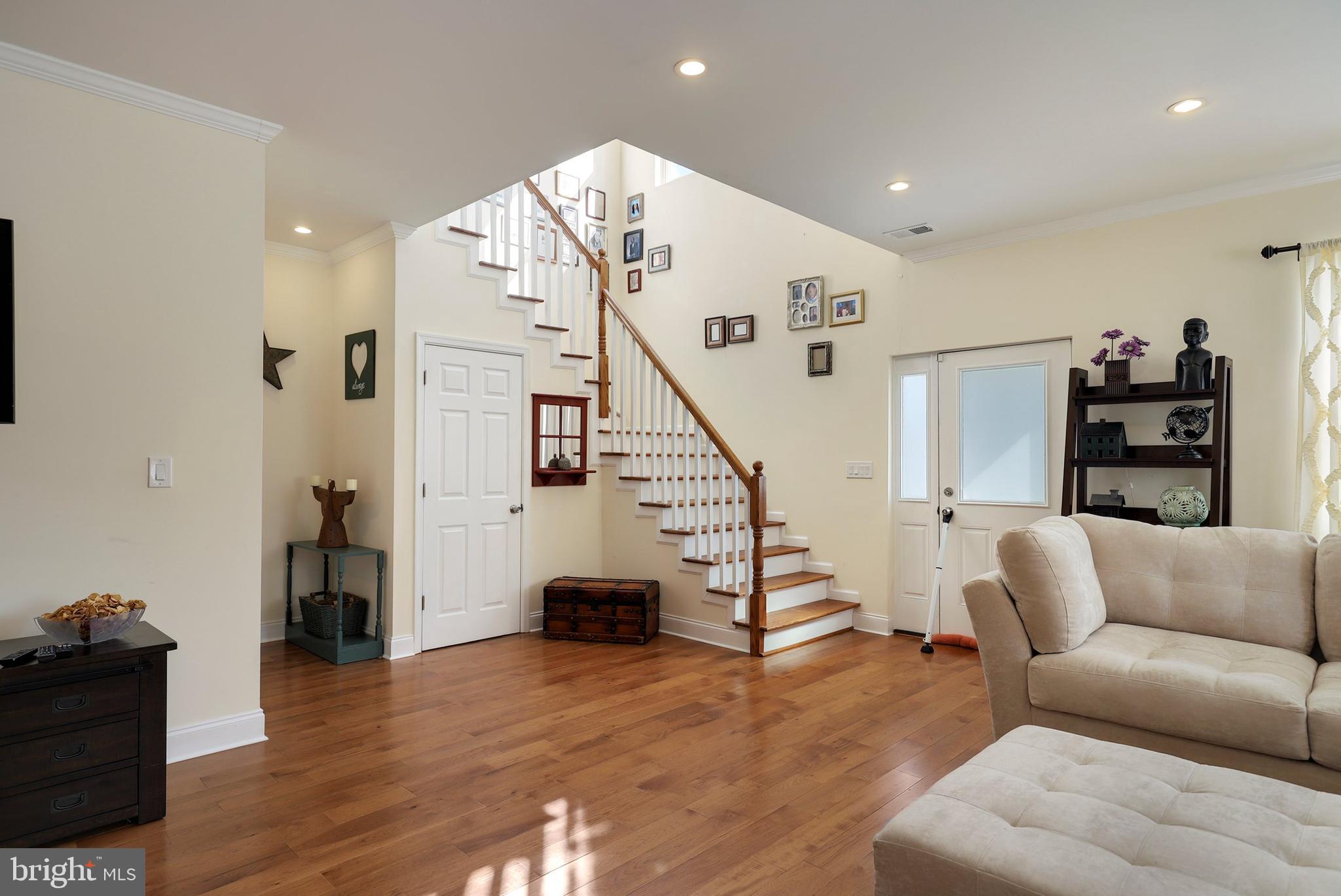 5501 Brinkley Road Temple Hills, MD 20748 - Photo 5 of 52 Gallery Image 5