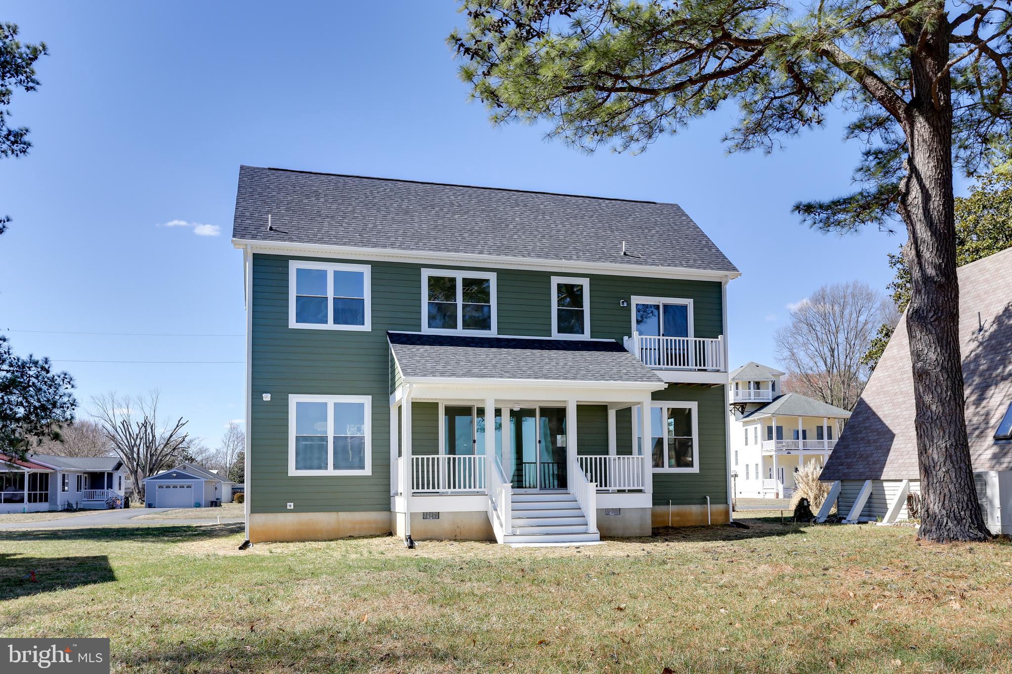 54 Shore Drive Colonial Beach, VA 22443 - Photo 6 of 43