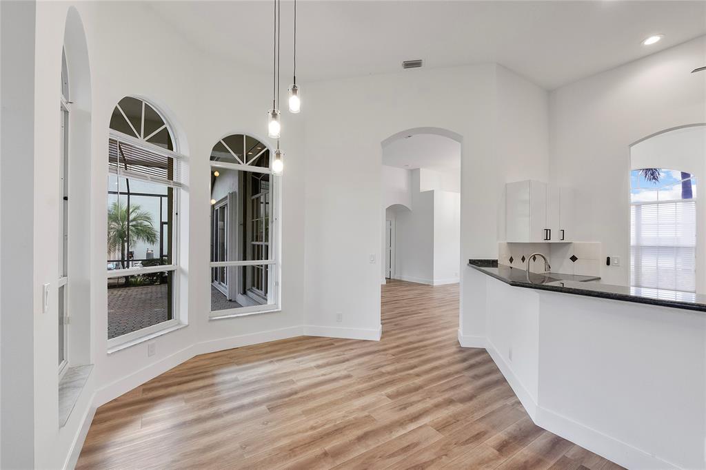 22324 Rushmore Place Boca Raton, FL 33428 - Photo 8 of 30