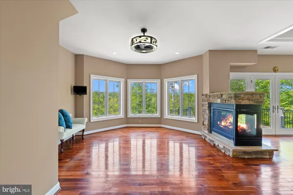 $2,750,000 | 10036 Lake Occoquan Drive, Manassas, VA 20111