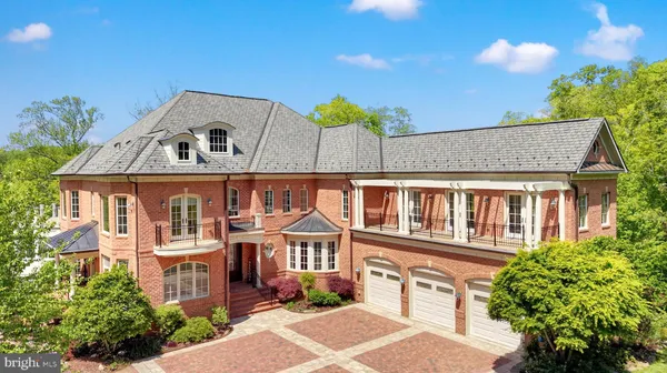 $2,750,000 | 10036 Lake Occoquan Drive, Manassas, VA 20111