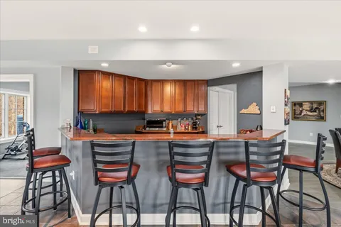 $2,750,000 | 10036 Lake Occoquan Drive, Manassas, VA 20111