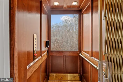 $2,750,000 | 10036 Lake Occoquan Drive, Manassas, VA 20111