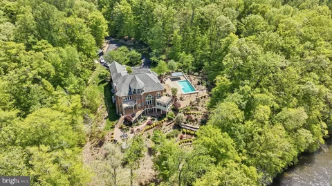 $2,750,000 | 10036 Lake Occoquan Drive, Manassas, VA 20111