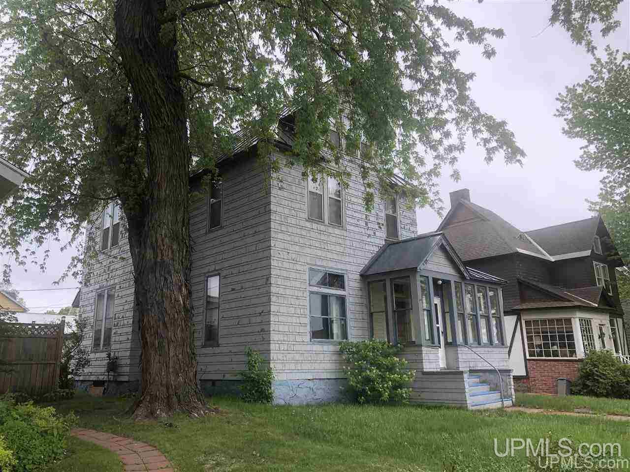 618 North 3rd Street Ishpeming, MI 49849 - Photo 2 of 38