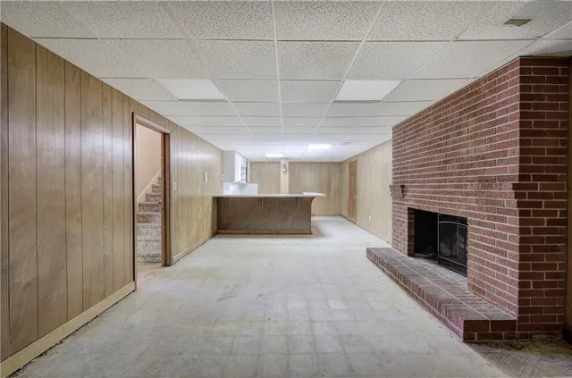 a view of a livingroom with a fireplace