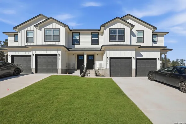 $999,000 | 728 Abigail Alley, San Antonio, TX 78253