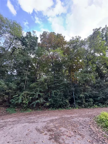 $139,800 | 5611 Tall Oaks Road, Waunakee, WI 53597