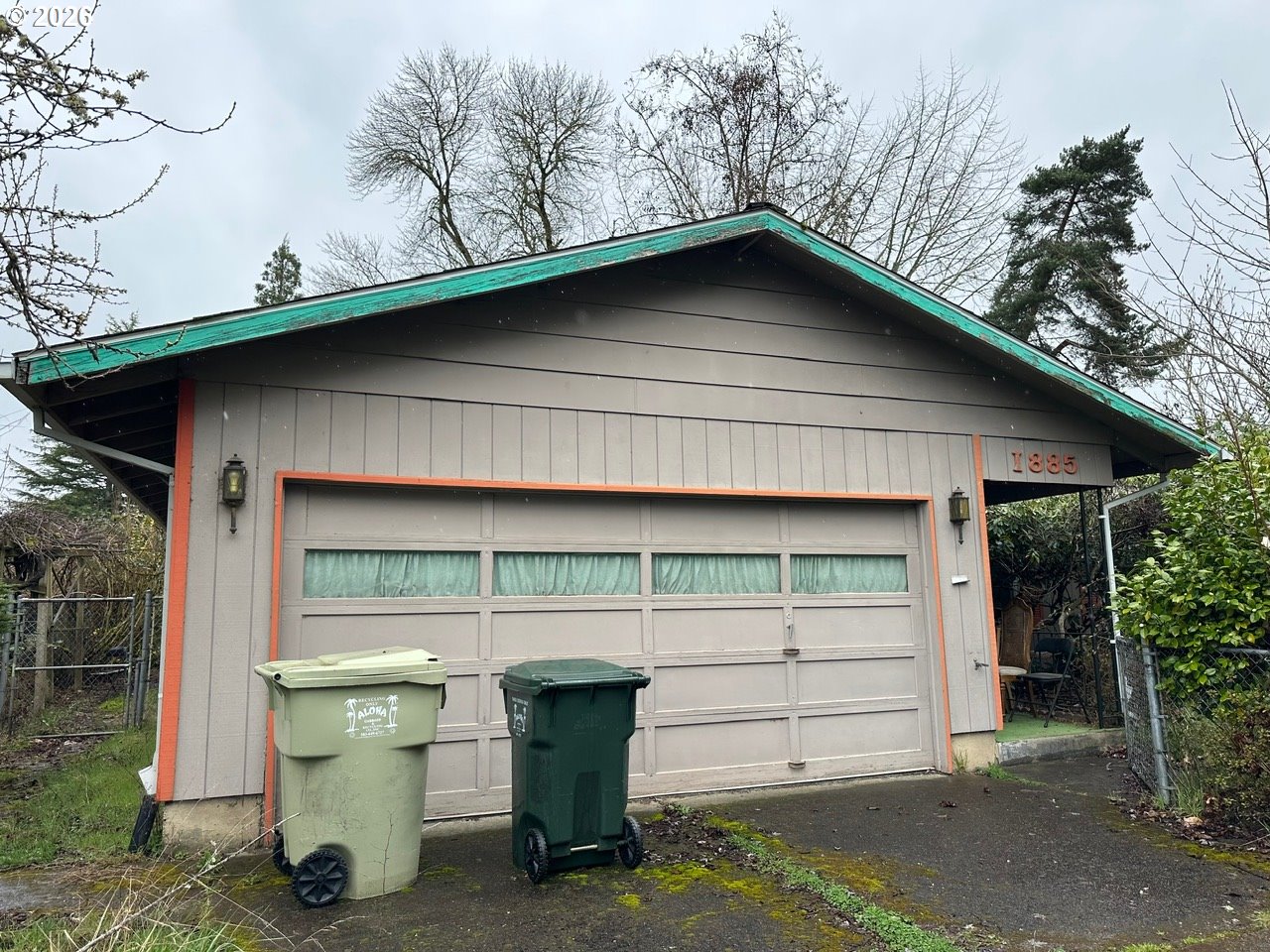 1885 Southwest 216th Avenue Beaverton, OR 97003 - Photo 2 of 24