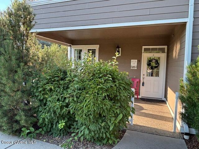 4583 Greenchain Loop, Unit 9 Coeur D'Alene, ID 83814 - Photo 4 of 40 PATIO