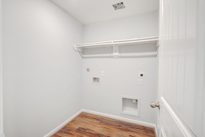 9910 Bezeled Cir Lane Rosharon, TX 77583 - Photo 17 of 40