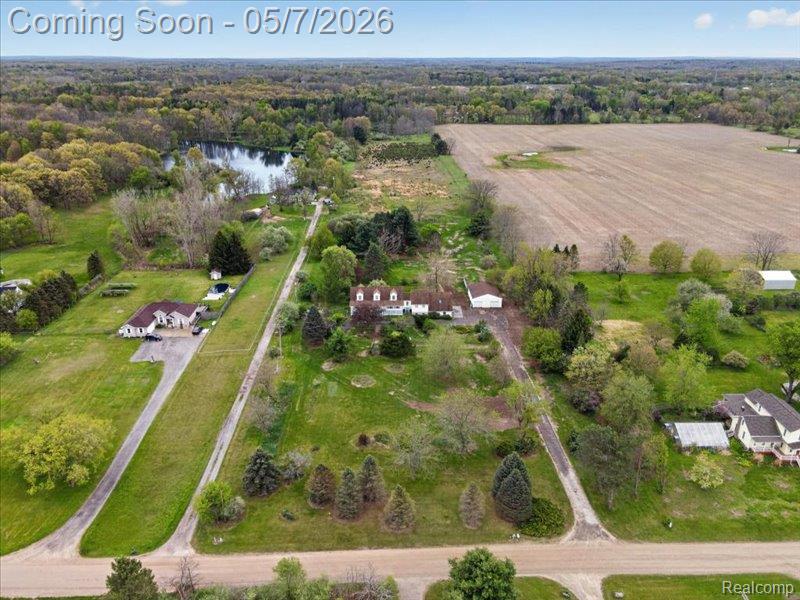 5081 Vines Road Howell, MI 48843 - Photo 11 of 77