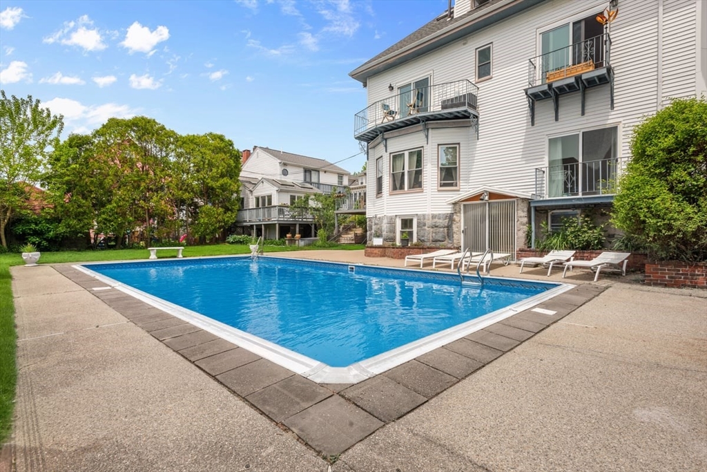 15 South Fairview Street, Unit 3 Boston, MA 02131 - Photo 42 of 42