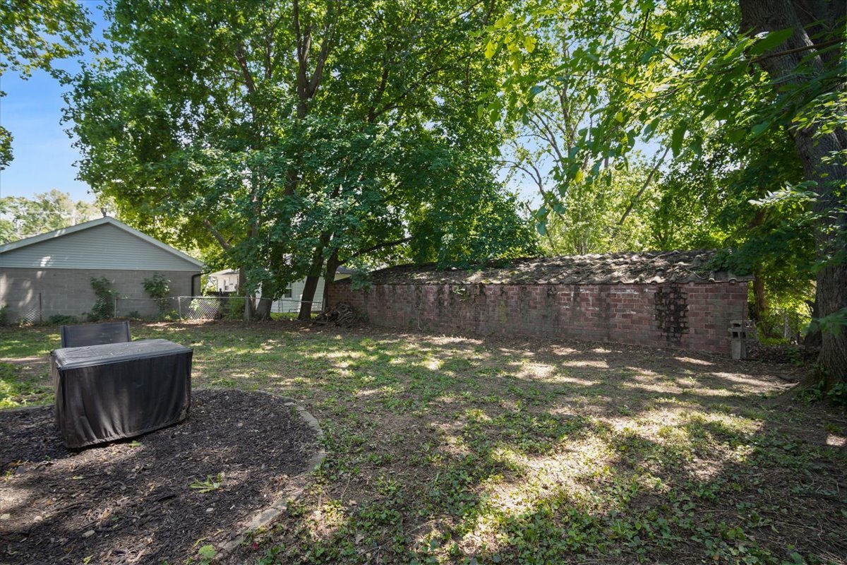 803 Osage Street Normal, IL 61761 - Photo 28 of 35