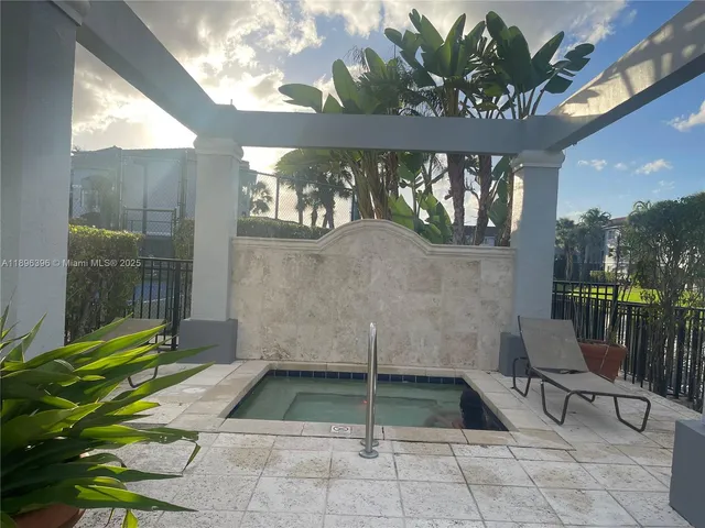 a view of outdoor space