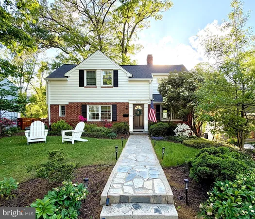 $4,950 | 3304 Circle Hill Road, Alexandria, VA 22305