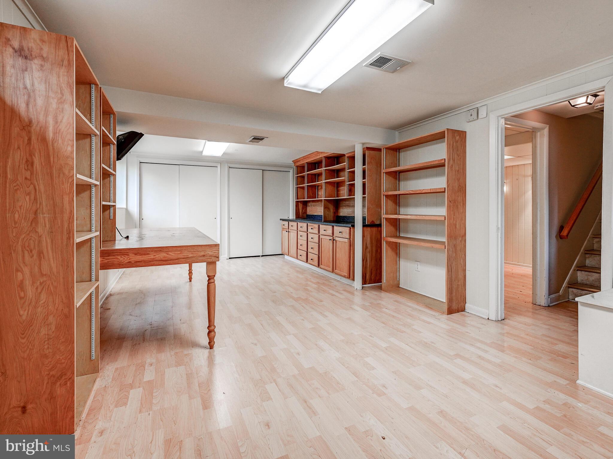 2430 Diana Road Baltimore, MD 21209 - Photo 31 of 42