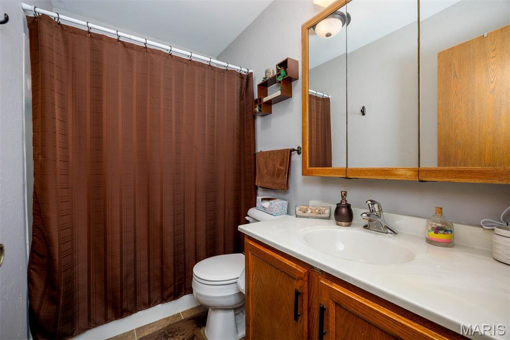 650 23rd Street Carlyle, IL 62231 - Photo 20 of 50