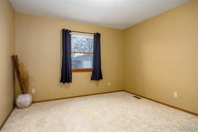 $175,000 | 650 23rd Street, Carlyle, IL 62231