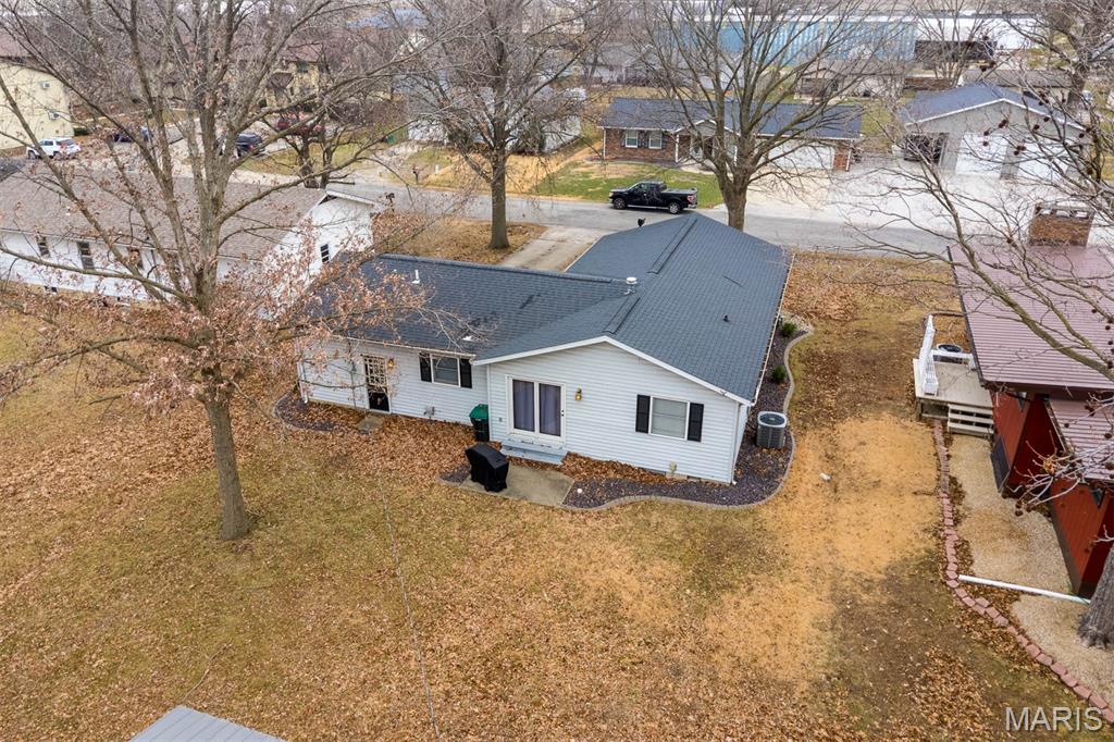 650 23rd Street Carlyle, IL 62231 - Photo 42 of 50