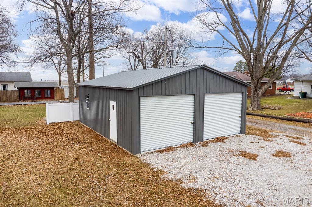 650 23rd Street Carlyle, IL 62231 - Photo 48 of 50