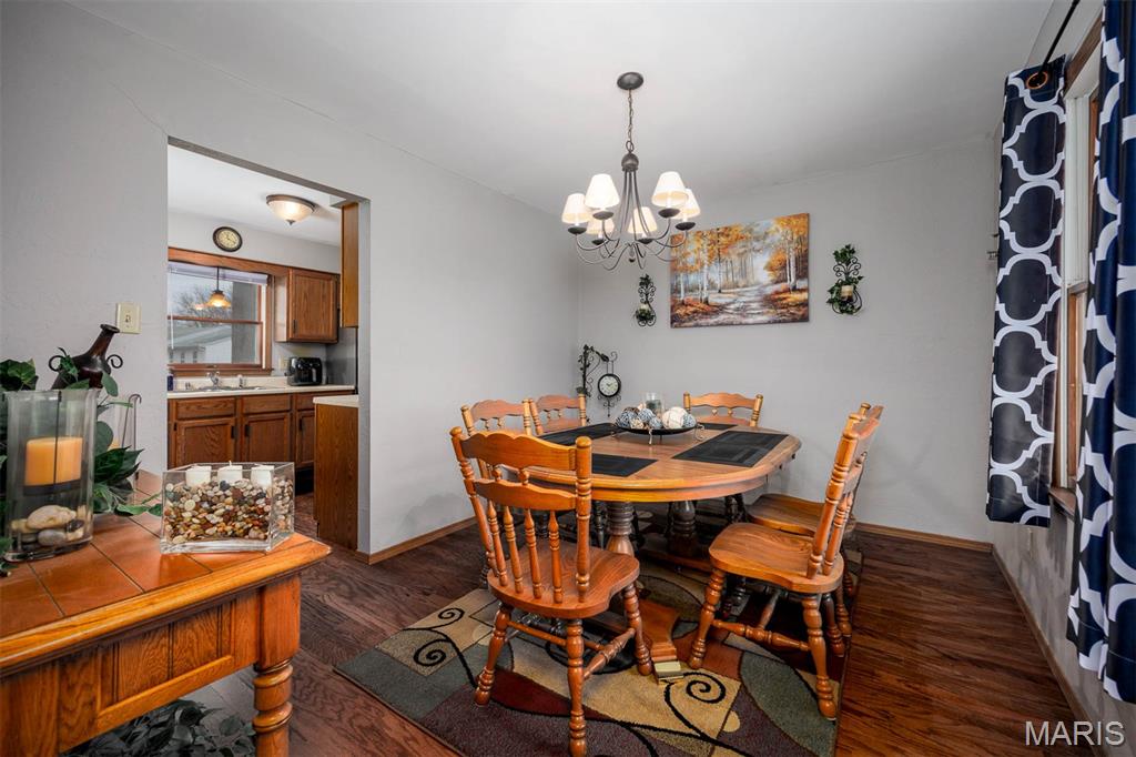 650 23rd Street Carlyle, IL 62231 - Photo 9 of 50