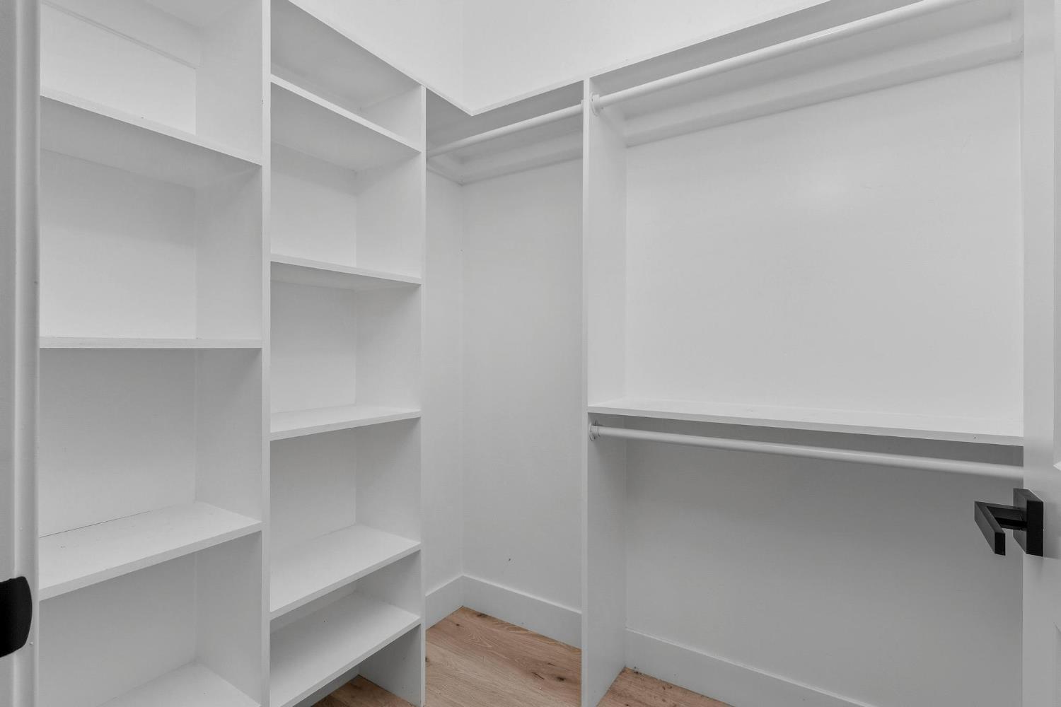 622 North Stockton Avenue Ripon, CA 95366 - Photo 18 of 34 a view of an empty walk in closet