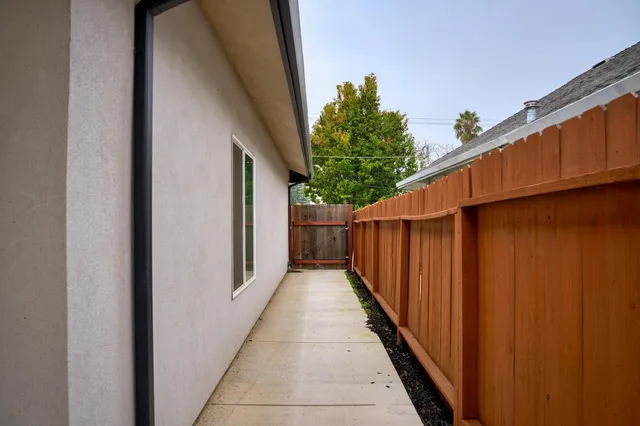 $749,999 | 622 North Stockton Avenue, Ripon, CA 95366