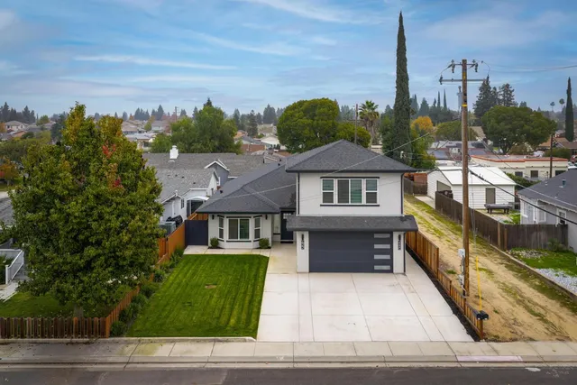 $749,999 | 622 North Stockton Avenue, Ripon, CA 95366