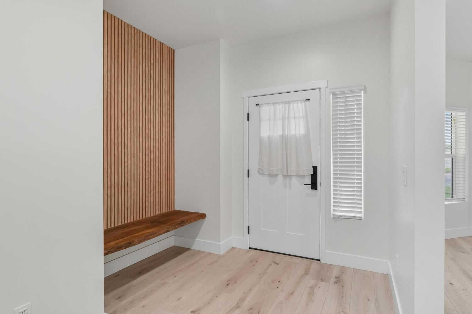 622 North Stockton Avenue Ripon, CA 95366 - Photo 9 of 34 a view of an empty room