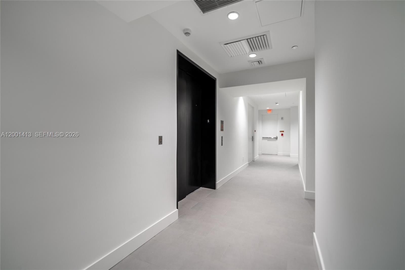 175 Southeast 25th Road, Unit 501 Miami, FL 33129 - Photo 36 of 67 a view of a hallway