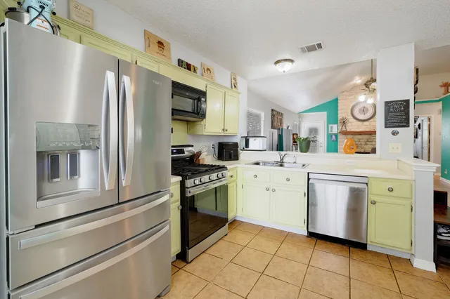 $290,000 | 2508 Armstrong Drive, Leander, TX 78641