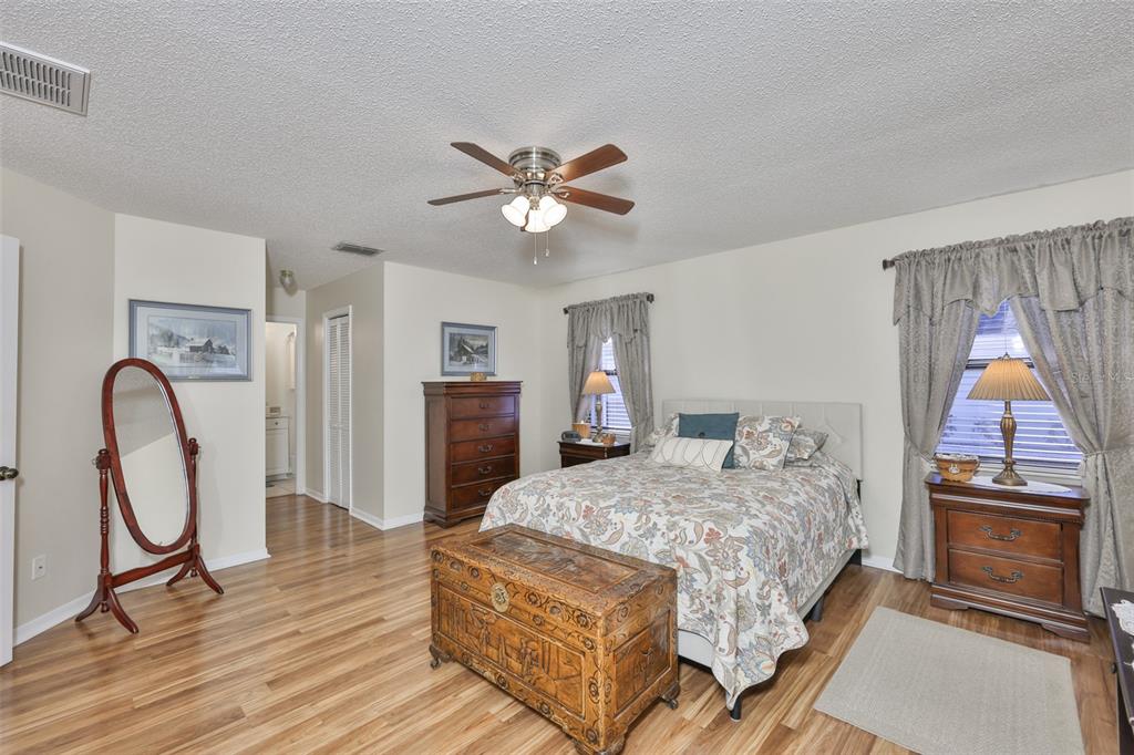1806 Wedge Court Sun City Center, FL 33573 - Photo 27 of 53