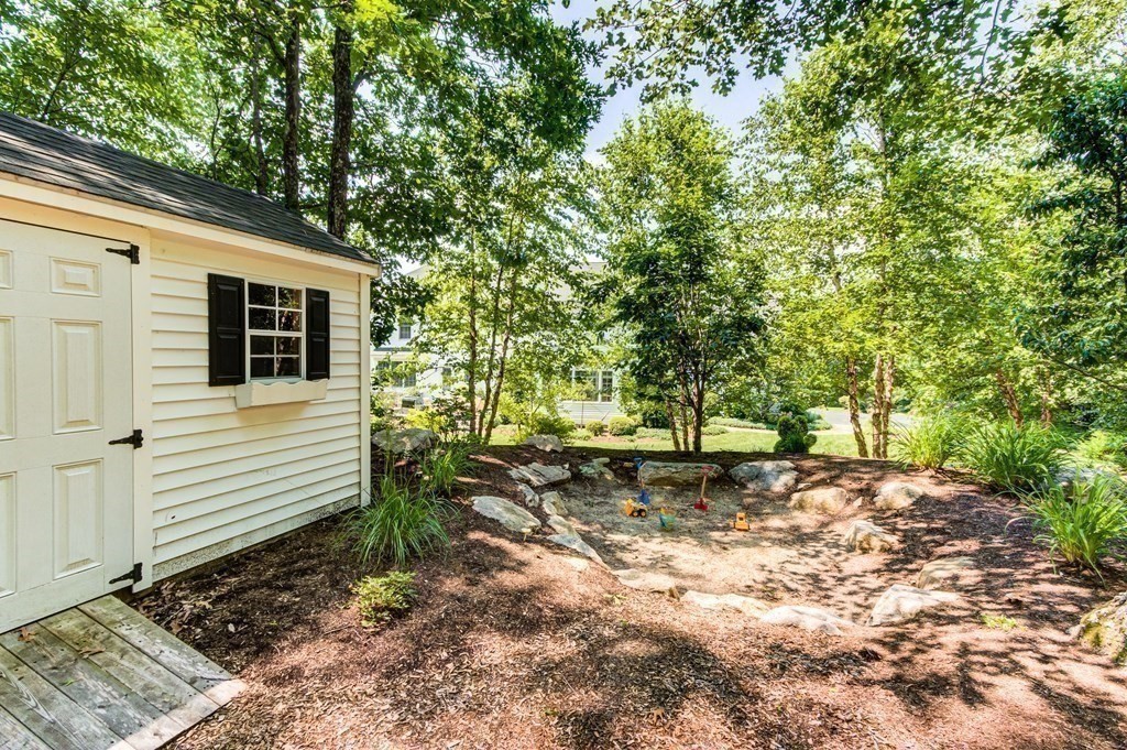 22 Greenwood Road Hopkinton, MA 01748 - Photo 29 of 33 Gallery Image 29