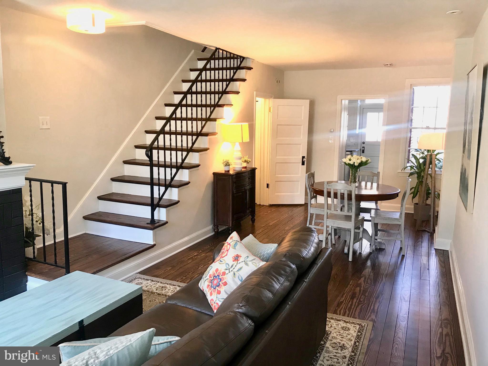 1555 33rd Street Northwest Washington, DC 20007 - Photo 2 of 20