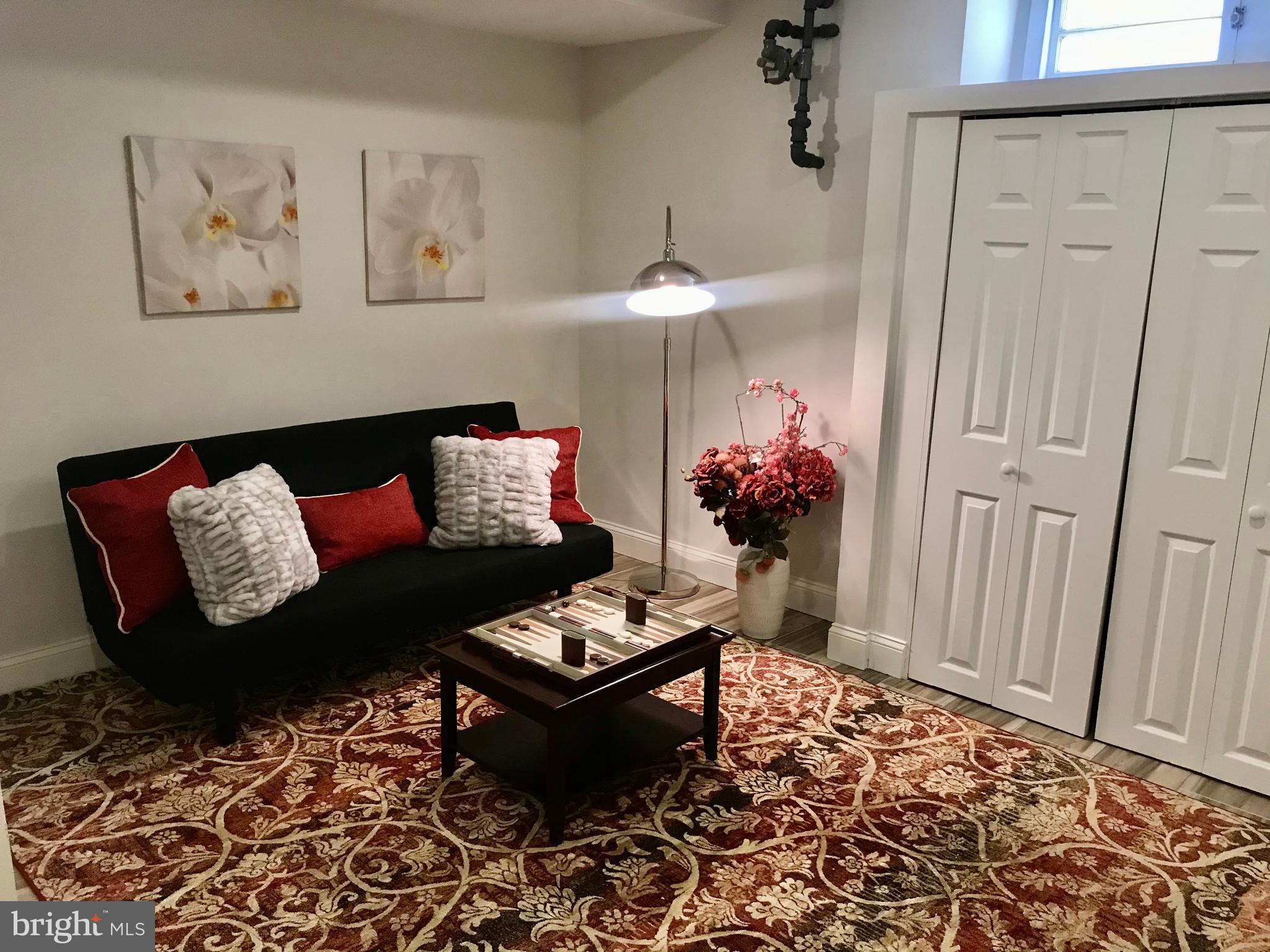 1555 33rd Street Northwest Washington, DC 20007 - Photo 14 of 20