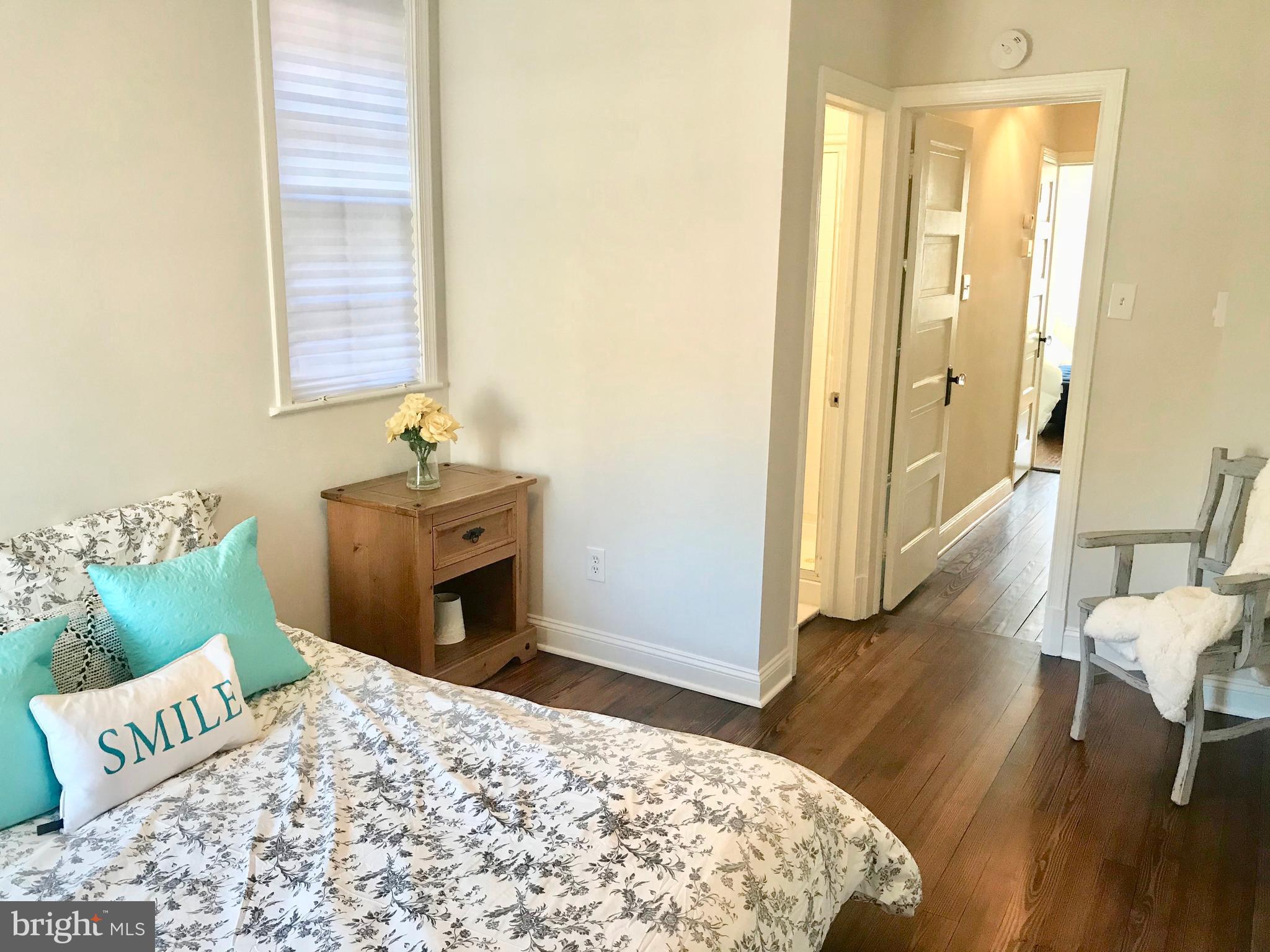 1555 33rd Street Northwest Washington, DC 20007 - Photo 10 of 20