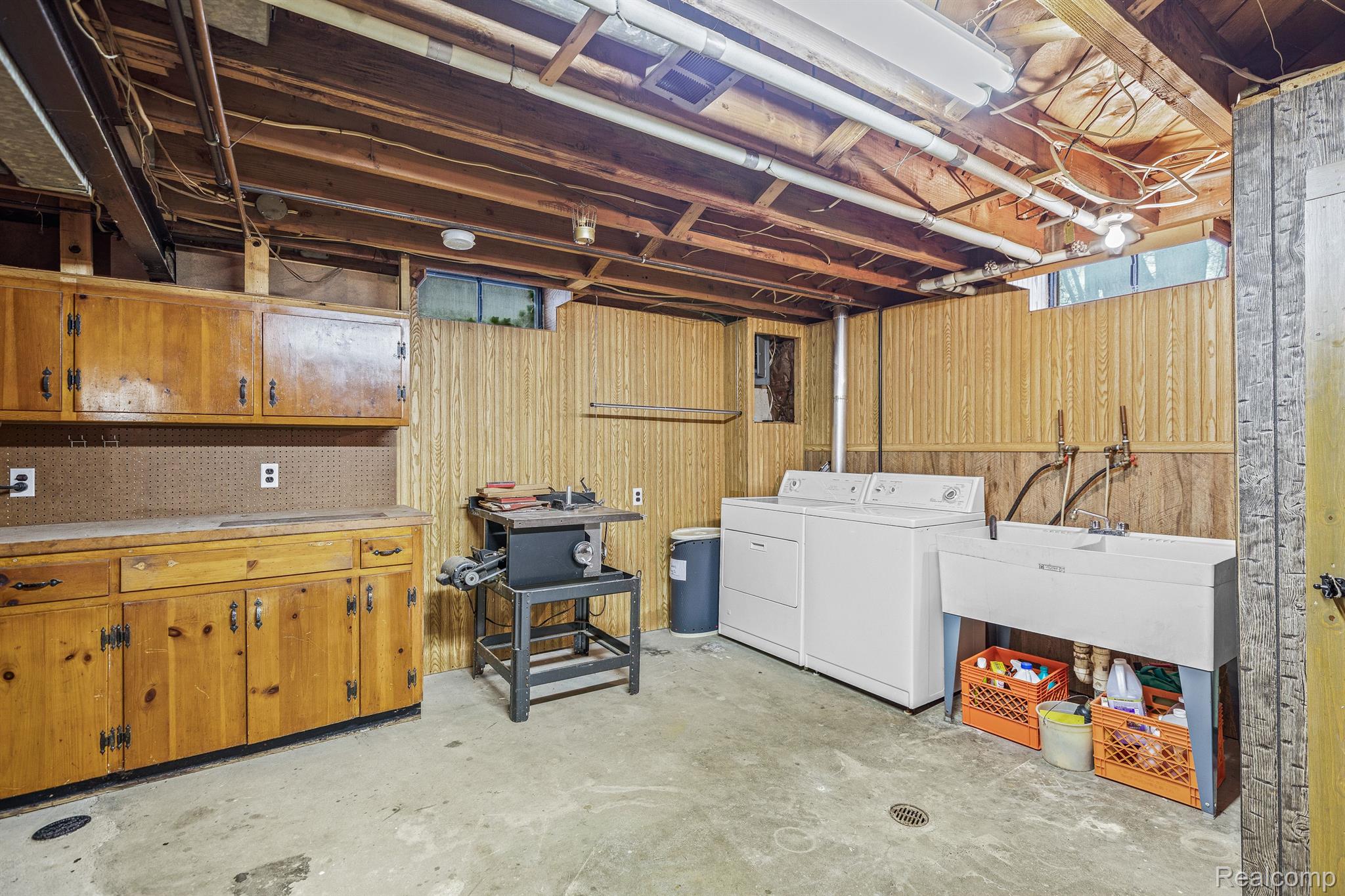 17447 Wick Road Allen Park, MI 48101 - Photo 24 of 26 Gallery Image 24