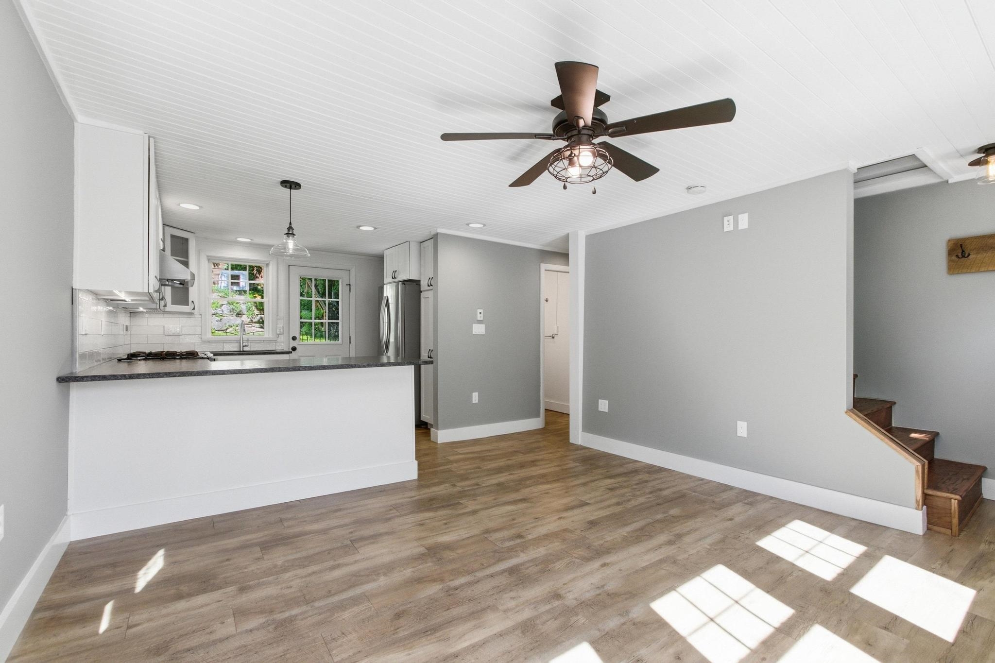 30 George Street Dover, NH 03820 - Photo 6 of 28