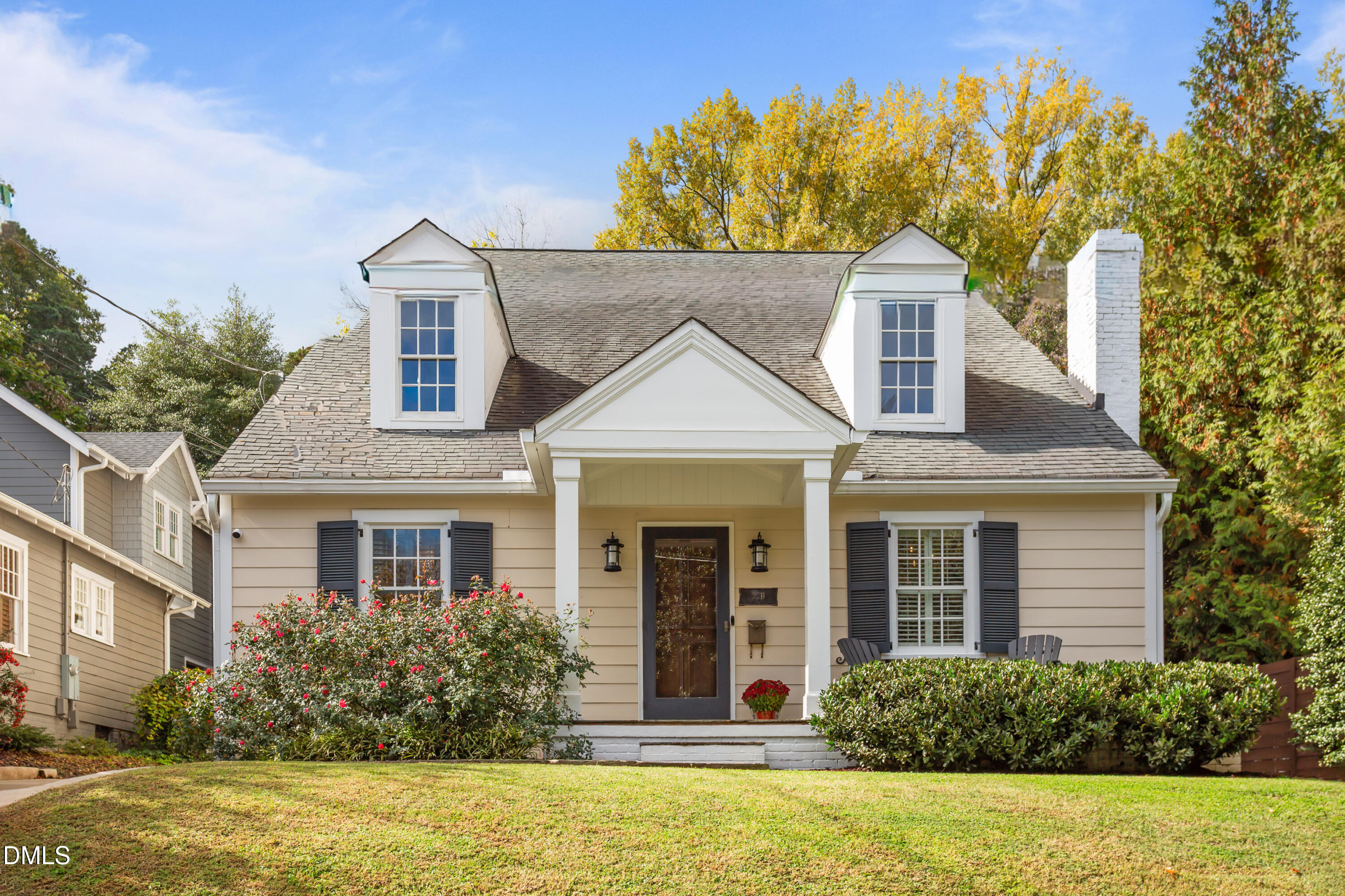 2211 Breeze Road Raleigh, NC 27608 - Photo 2 of 48 IMGL9548-2