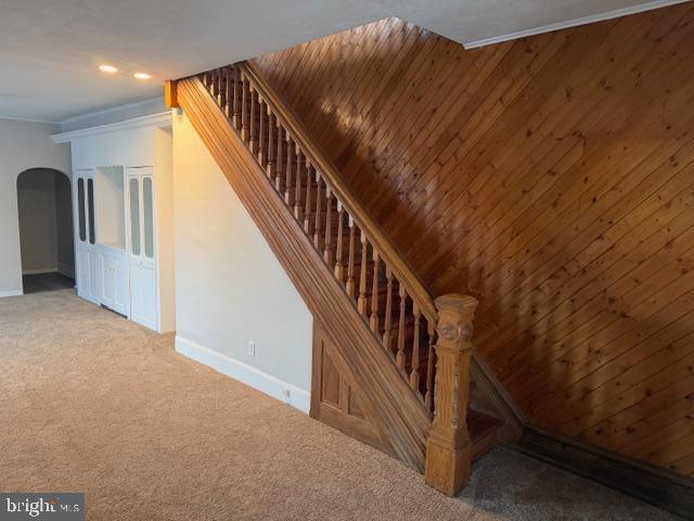 45 Carroll Street Reading, PA 19611 - Photo 11 of 33 Oak Staircase